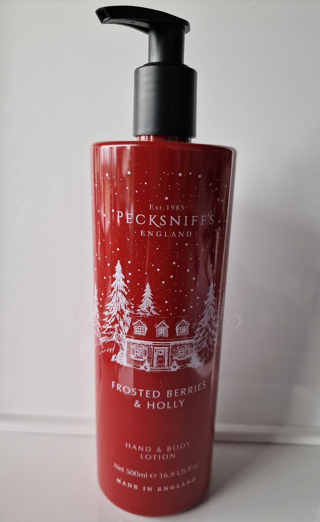 Pecksniff's Frosted Berries & Holly , Hand & Body Lotion 500 ml