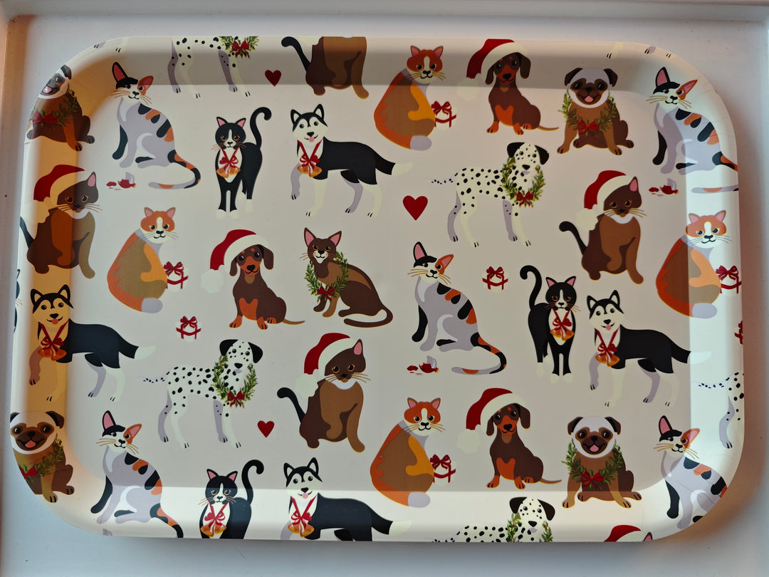 Tablett mit süßen weihnachtlichen Hunde-und Katzenmotiven