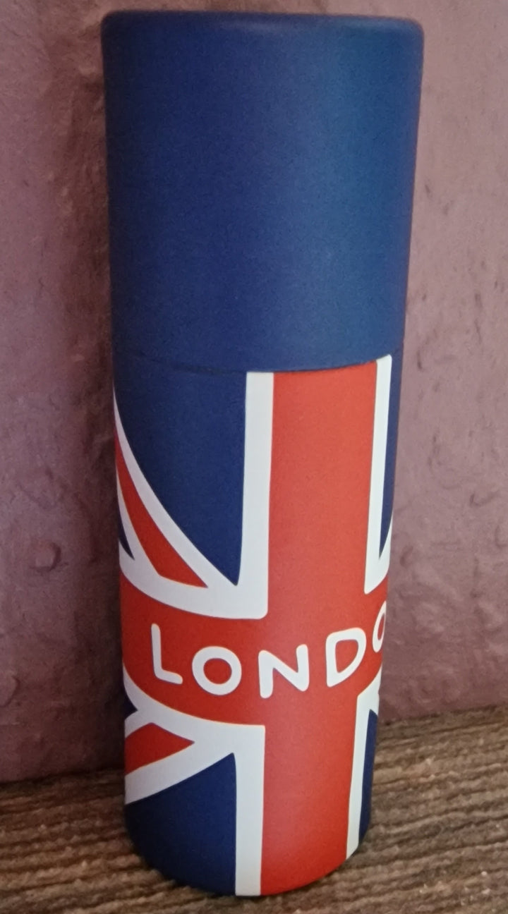 Bleistiftdose mit 12 Buntstiften Union Jack Design und Schriftzug " LONDON"