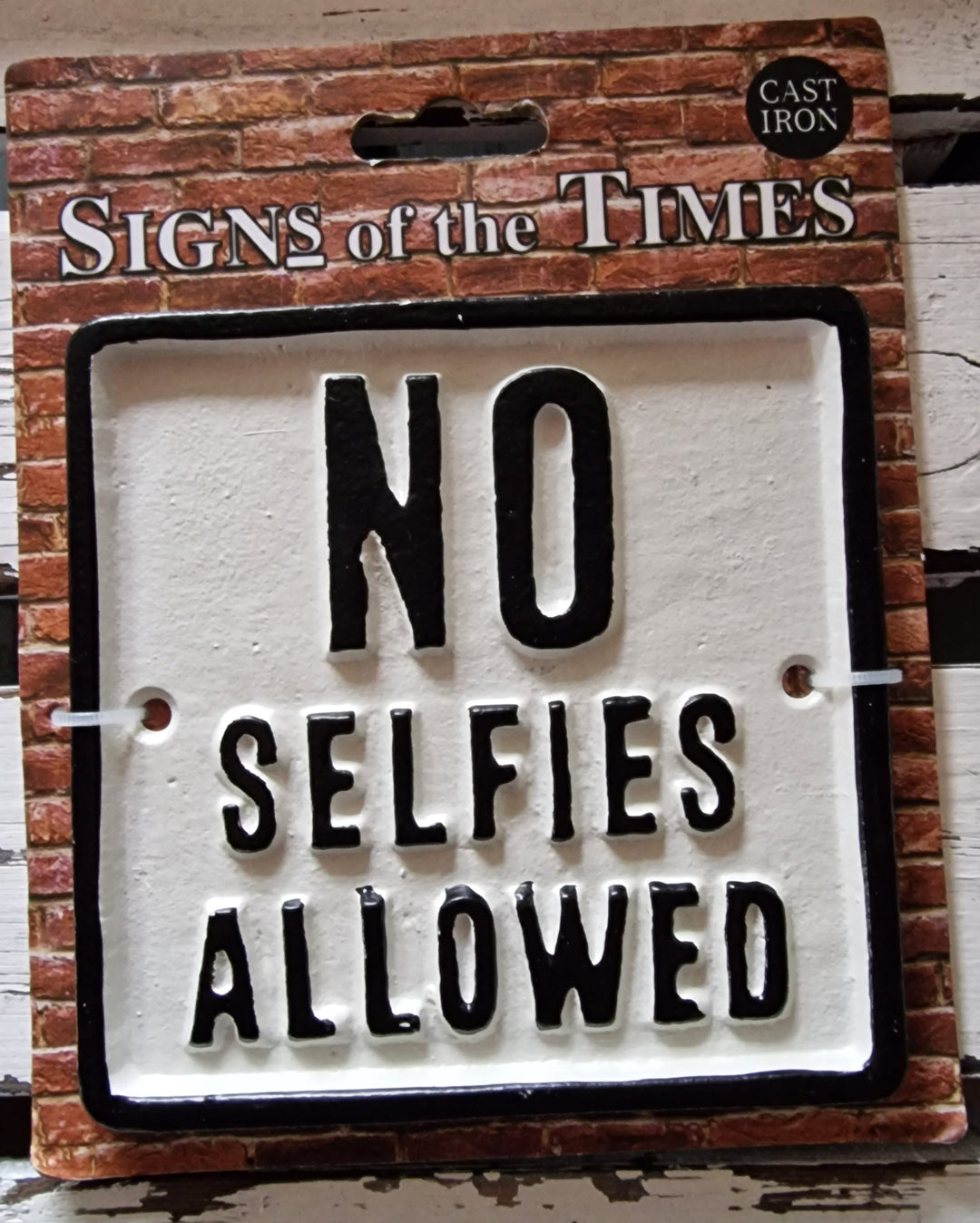 "No selfies allowed"
