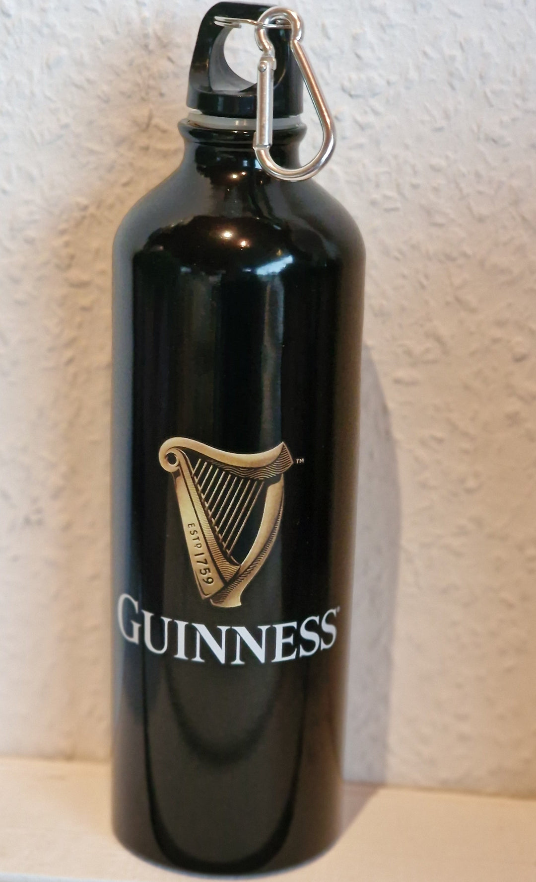 Thermoflasche "Guinness", Aluminium an Karabinerhaken 500 ml