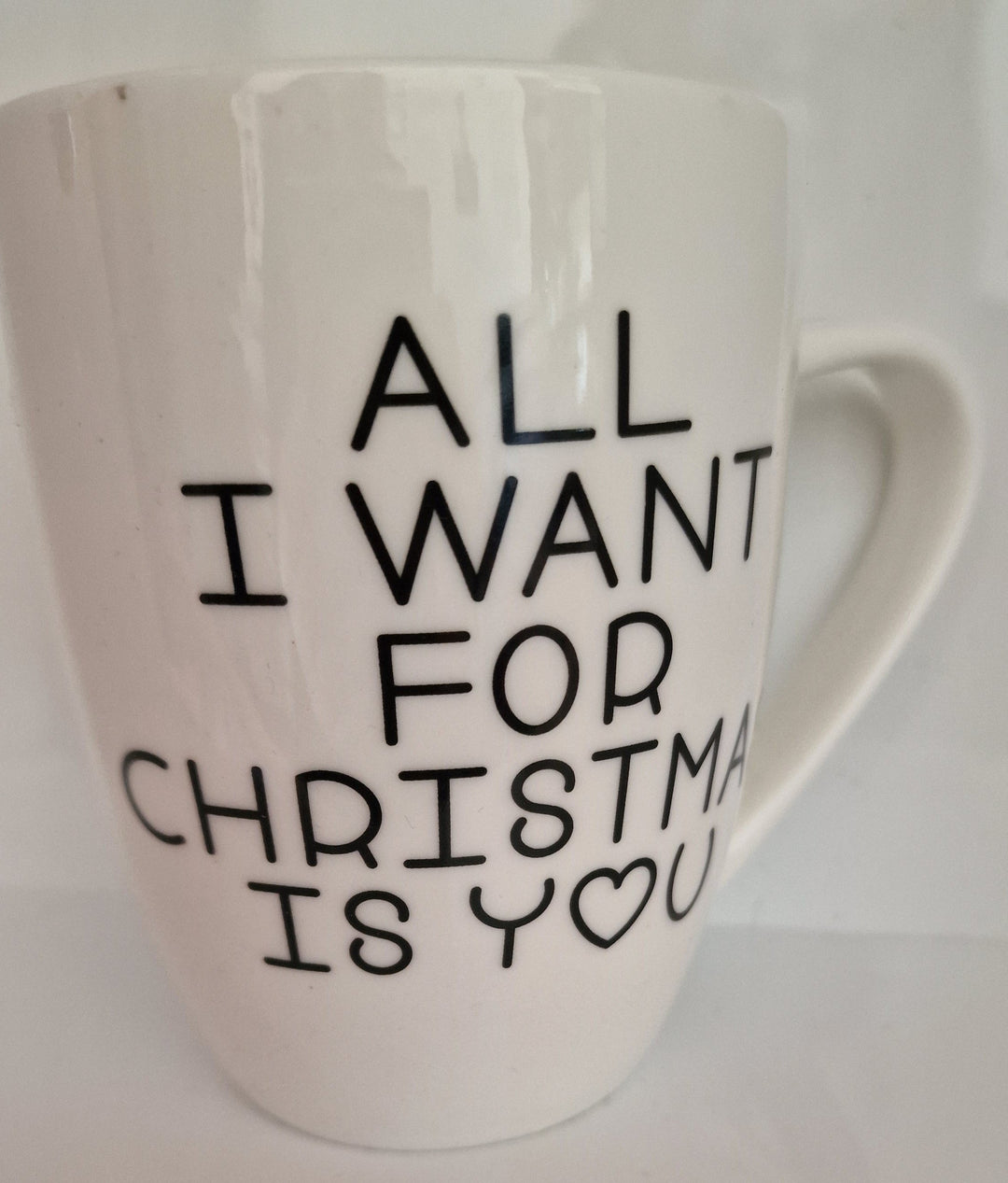 Weihnachtliche Tasse/Becher, weiß mit Beschriftung: "All I want for Christmas is you !"