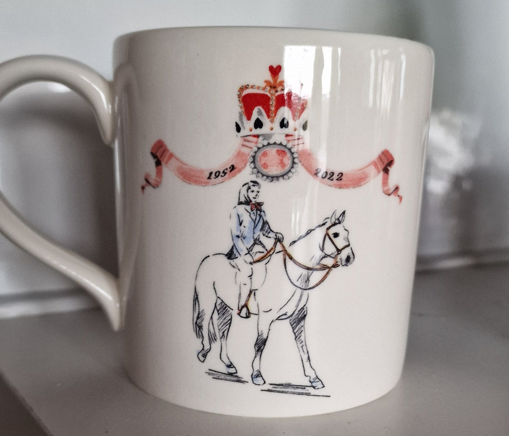 Cath Kidston Queen Elisabeth II. Mug/Becher , Rückseite