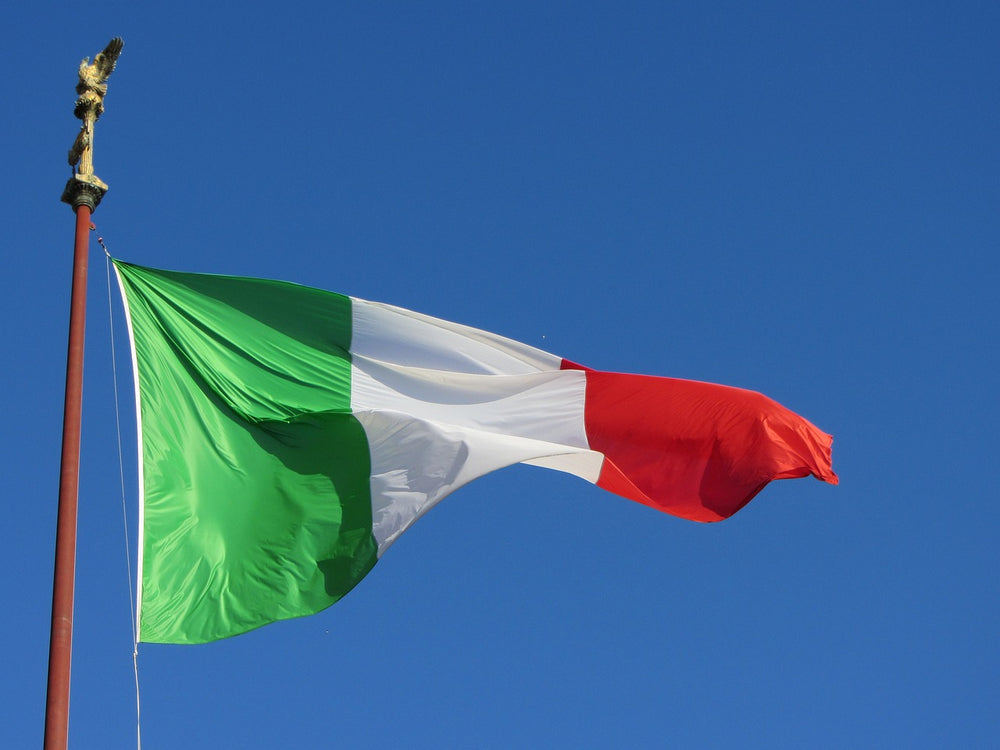 Italien- Flagge,   90cm  x 1,50m ( Fahnenmast im Lieferumfang nicht enthalten)