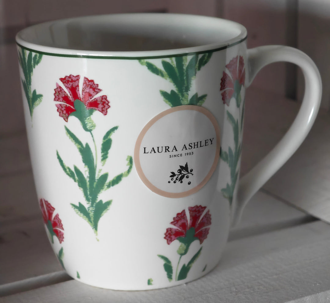 Laura Ashley Tasse / Becher, Porzellan mit Blumendruck