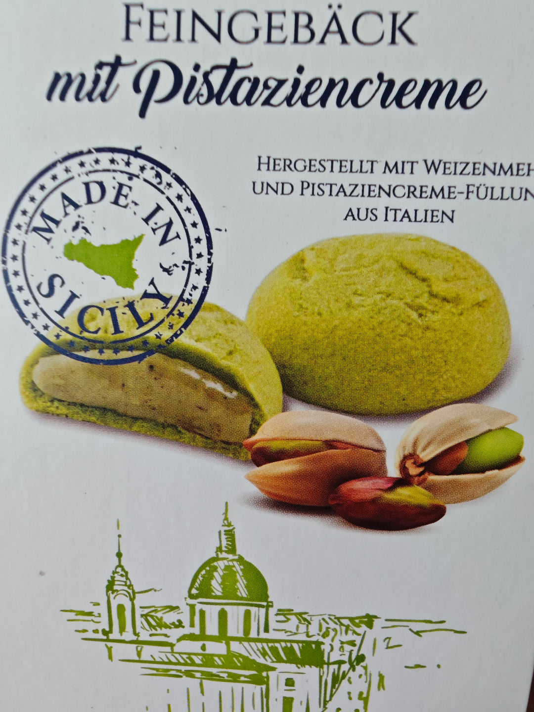 Sizilianisches Feingebäck mit Pistaziencreme
