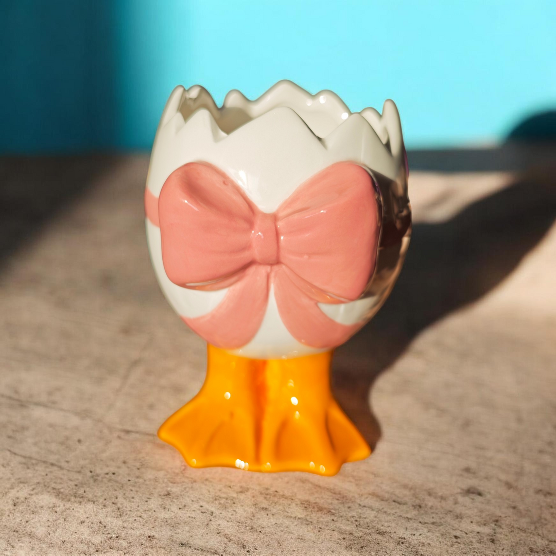 Vase /Blumentopf in Form eines Eierbechers Keramik mit Füßen und Schleife, rosa