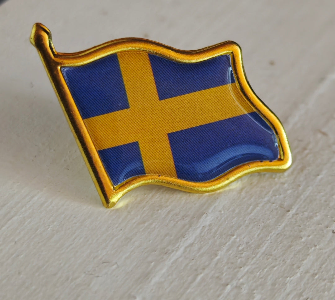 Brosche/Pin/Anstecknadel, "Schweden-Flagge ", goldfarbige Legierung
