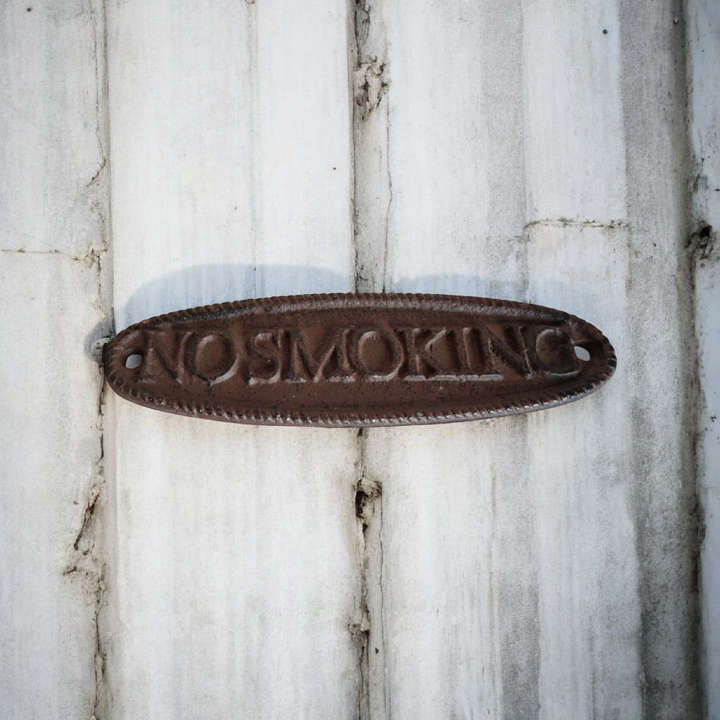 Metall-Schild in Rost-Optik " No smoking"