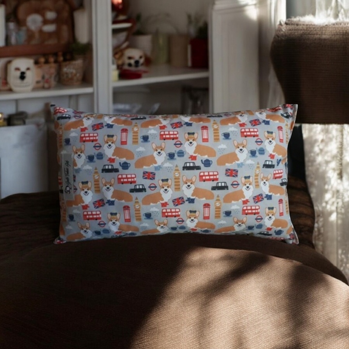 Reise-Kissen "Corgis & Co "  , grau Handarbeit