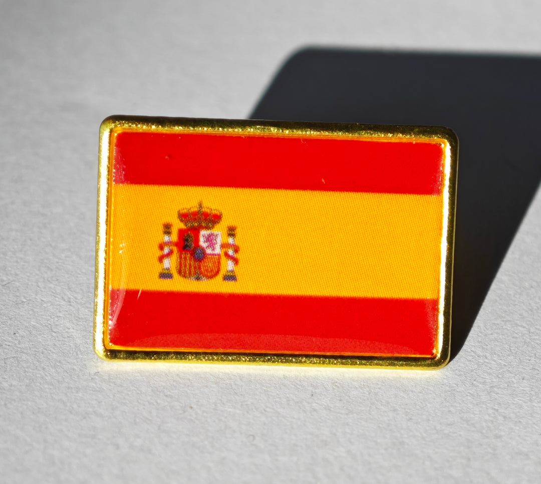 Brosche/Pin/Anstecknadel, "Spanische Flagge ", goldfarbige Legierung (gerades Motiv)