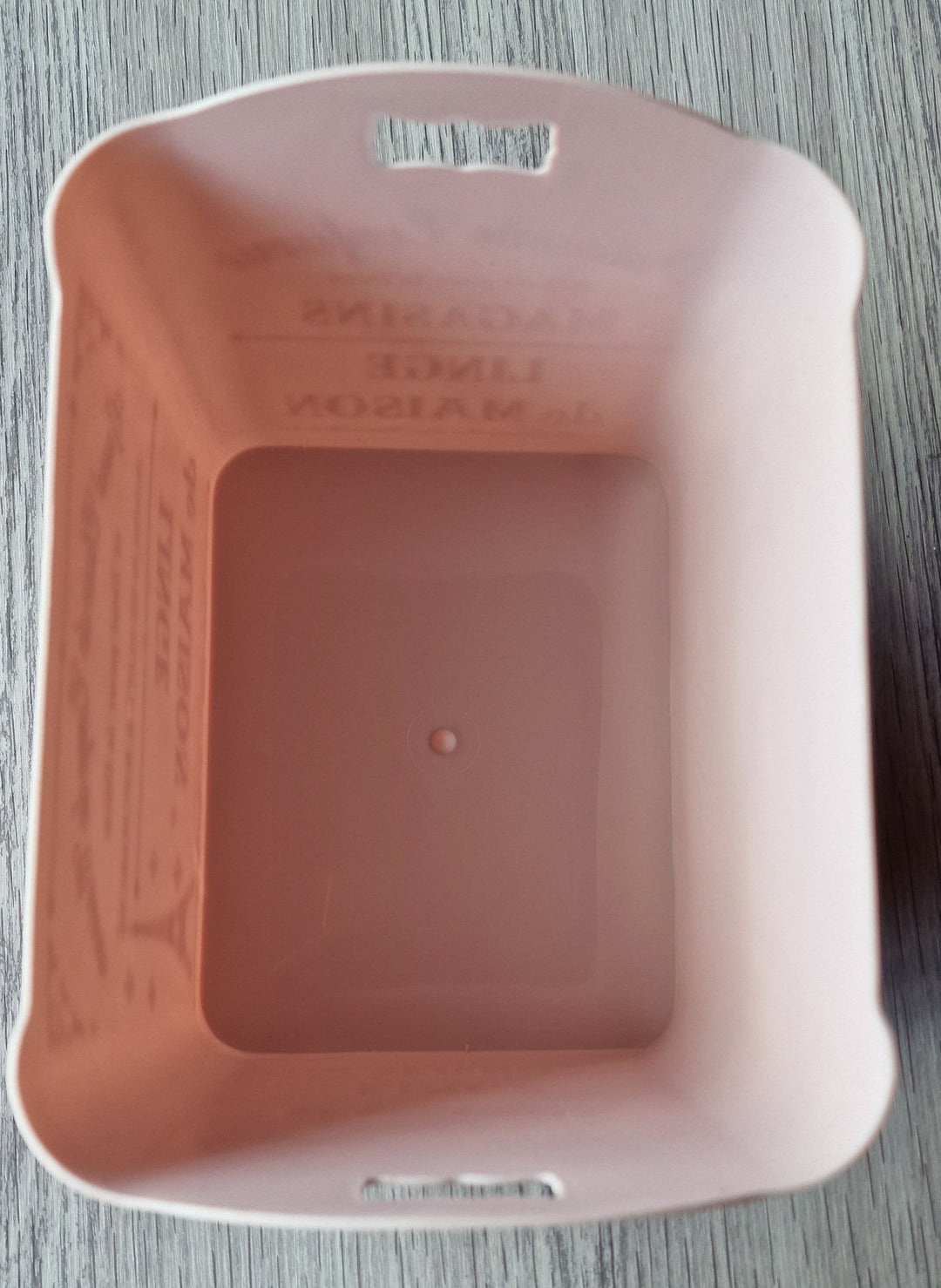 Aufbewahrungsbox, altrosa mit französischen Schriftzügen