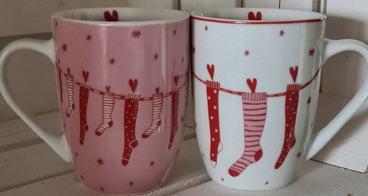 Becher Keramik , rosa " Christmas Stockings" - British Moments / Fernweh-Kaufhaus