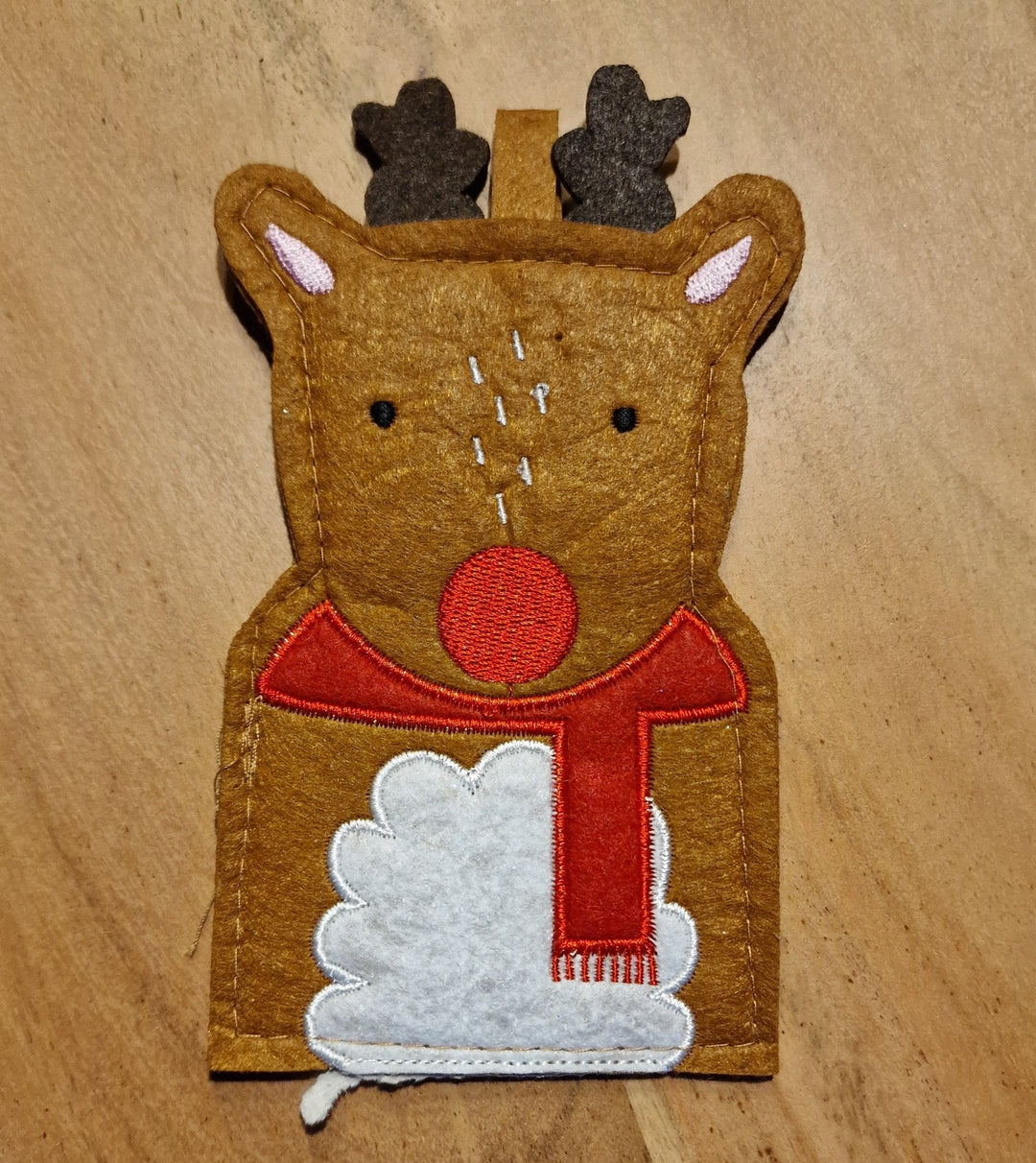 Bestecktasche aus Filz in weihnachtlichem Dekor