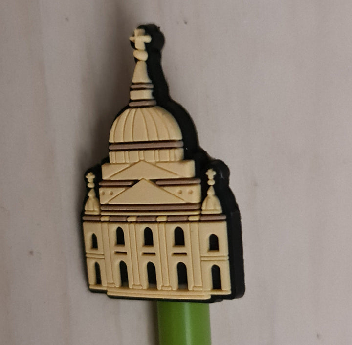 Bleistift für Rom Fans . grün mit Beschriftung "I love Roma "und  Vatikan Spitze - British Moments / Fernweh-Kaufhaus