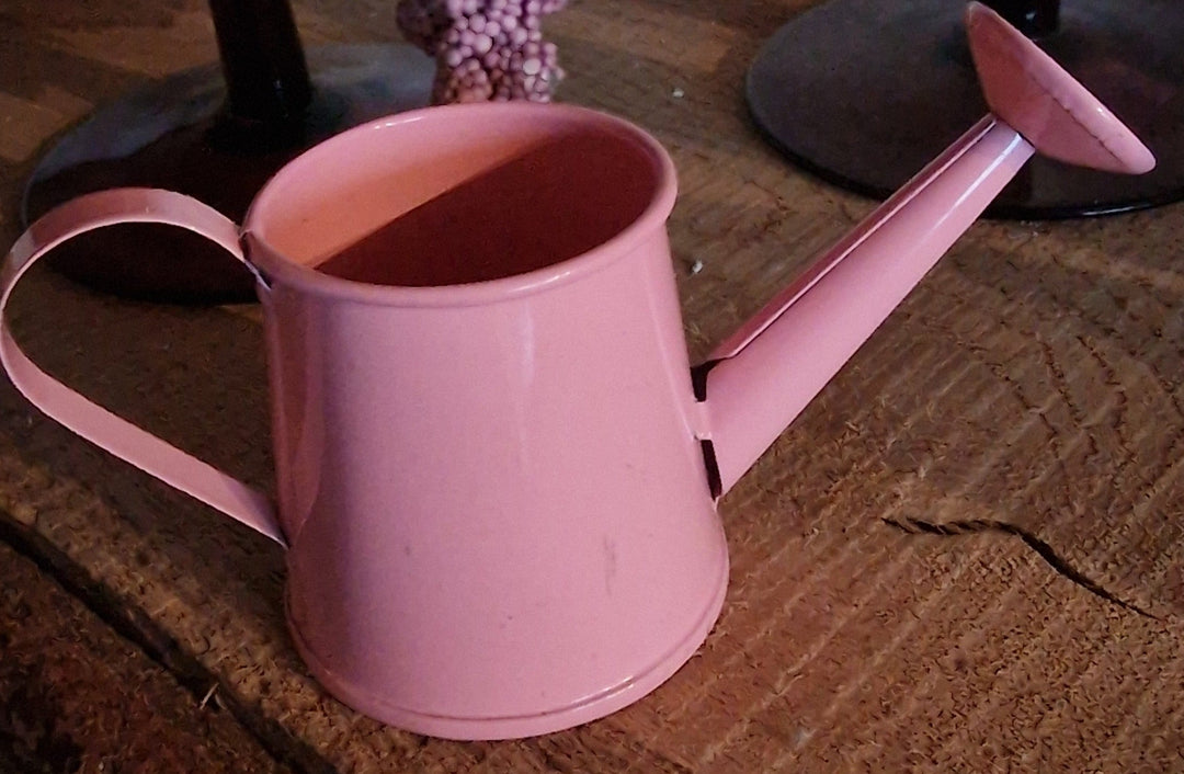 Deko Gießkanne,  Blech 4x5cm  rosa