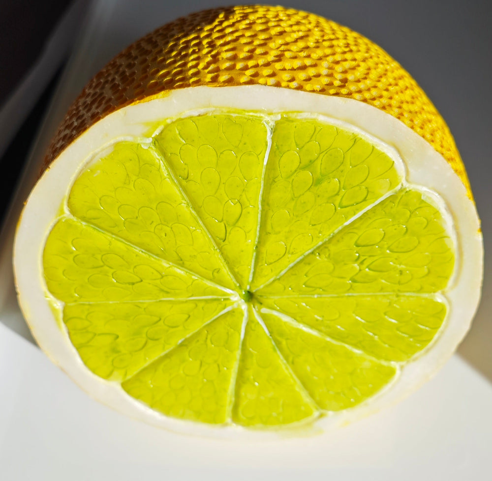 Deko-Zitrone