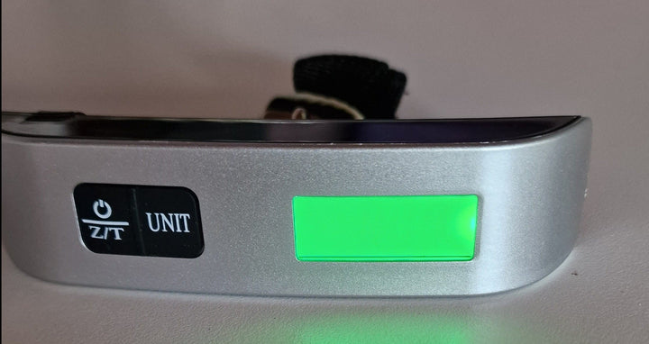 Digitale Kofferwaage/ Gepäckwaage, digital mit Nylonriemen, schwarz/silber