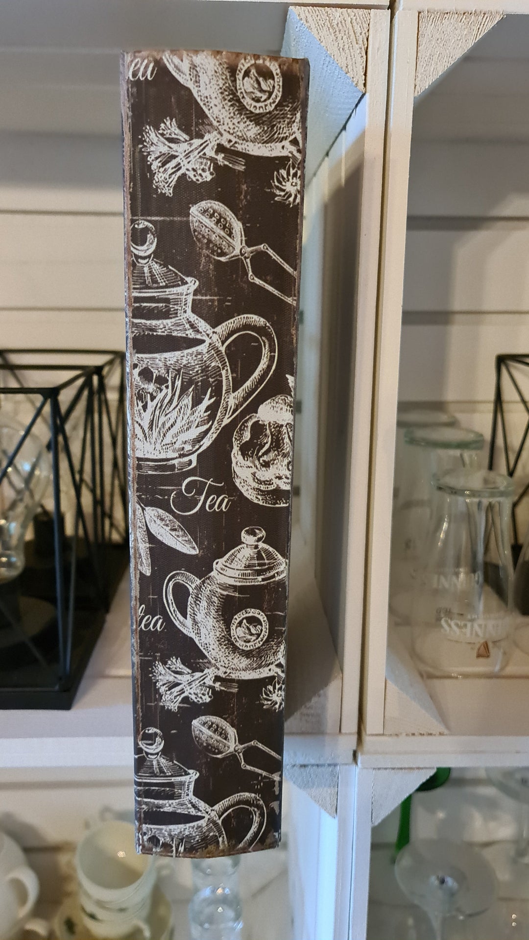 Edle Schachtel  in Buchoptik "Tea Collection", ca. 32 x 20 cm - British Moments / Fernweh-Kaufhaus