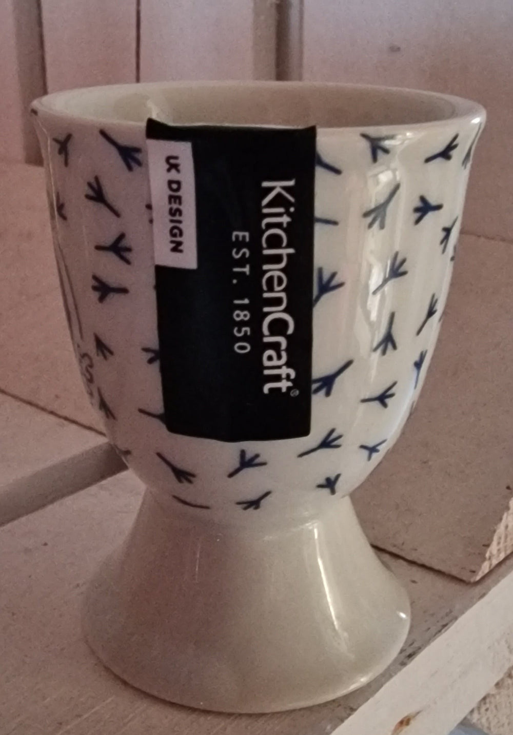 Eierbecher , weiß/blau , mit Beschriftung  " Free Range Eggs - Rise & Shine" - British Moments / Fernweh-Kaufhaus