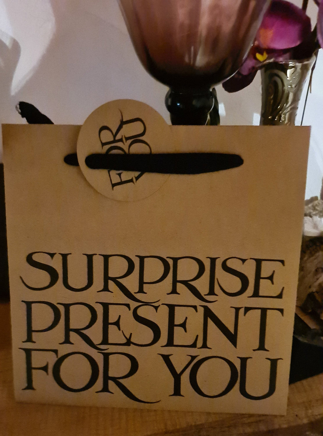 Emma Bridgewater "Black Toast" -Design , Geschenktüte, Papier mit Boden - British Moments