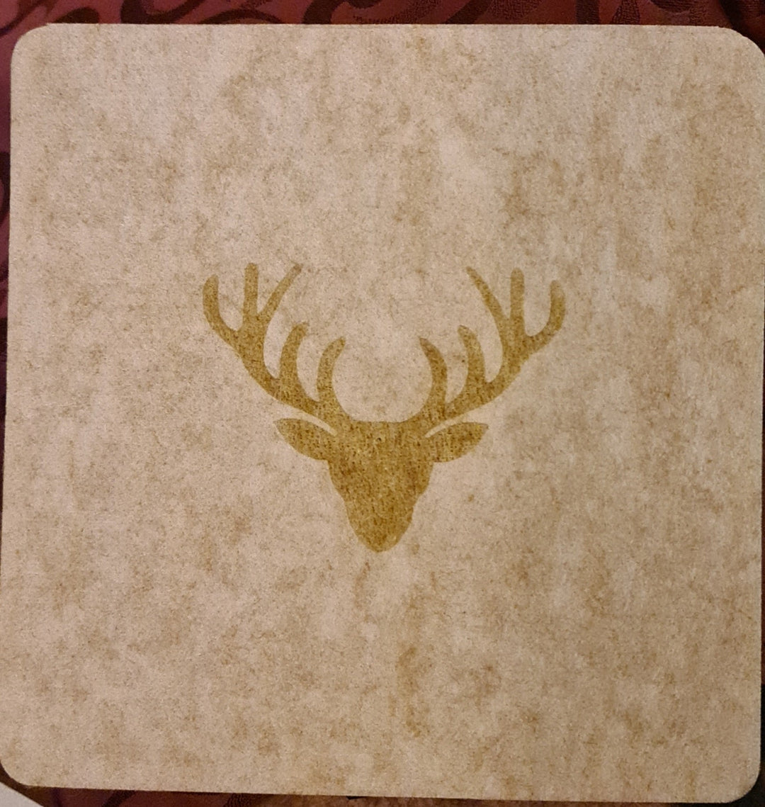 Filz Untersetzer mit Hirschmotiv