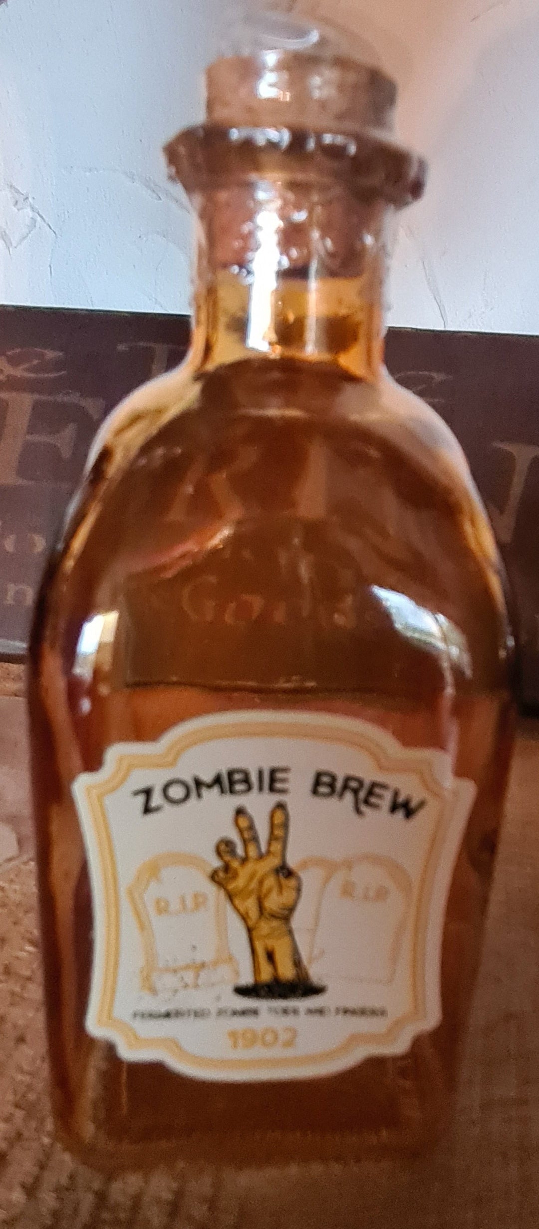 Halloween Spaß : Glasflasche mit Korken, orange - British Moments