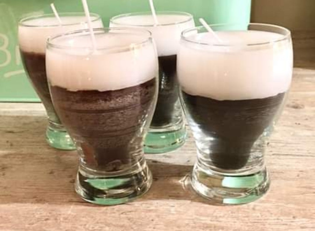 Handgegossene Kerze  " Irish Stout " - British Moments