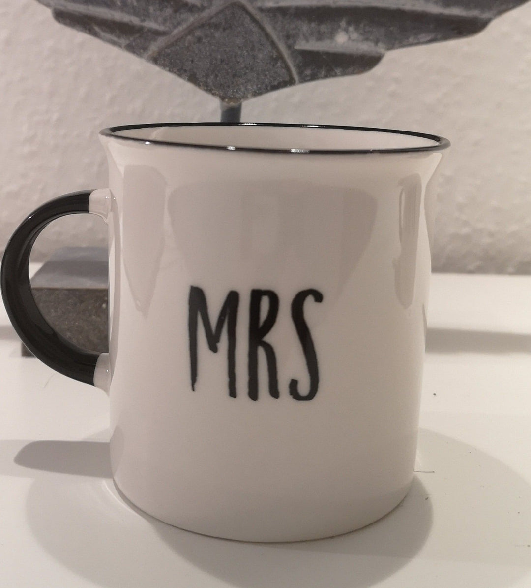 Tasse, Porzellan "Mrs". - British Moments