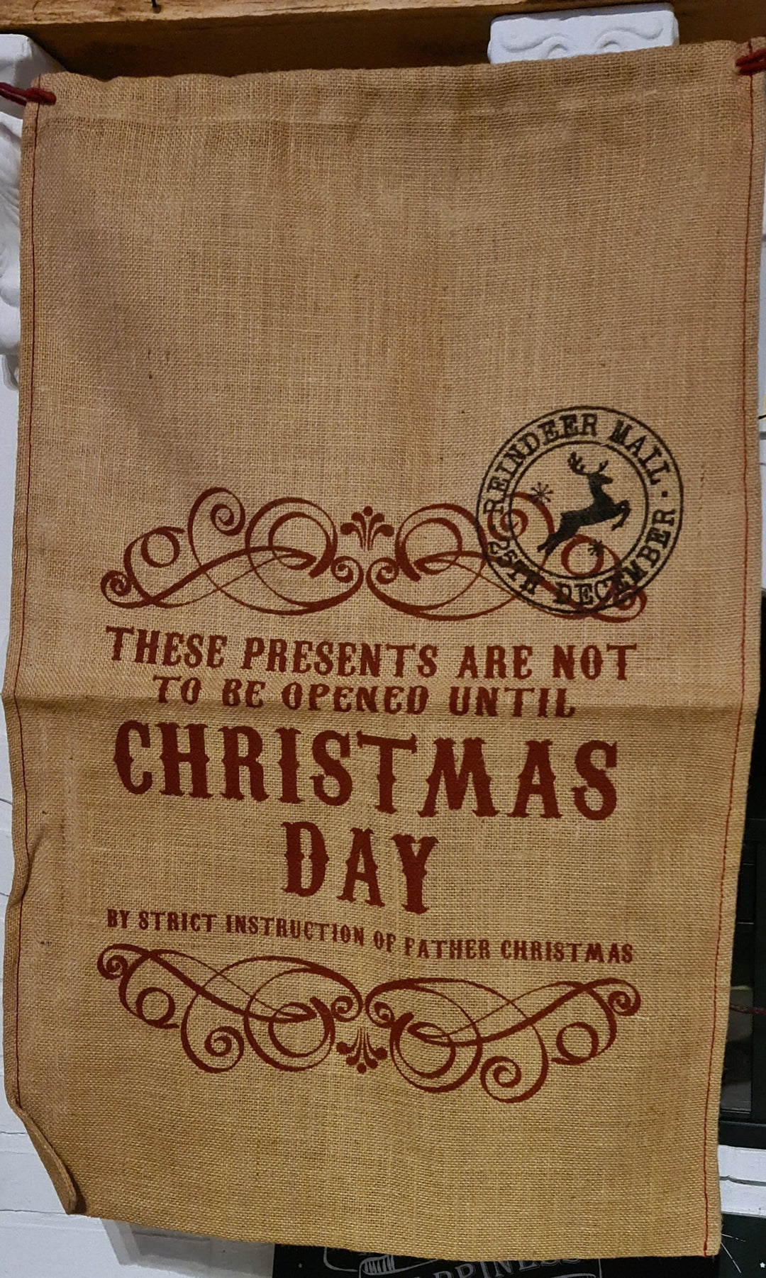 Jutesack , groß " These presents are not to be opened until christmas day" - British Moments