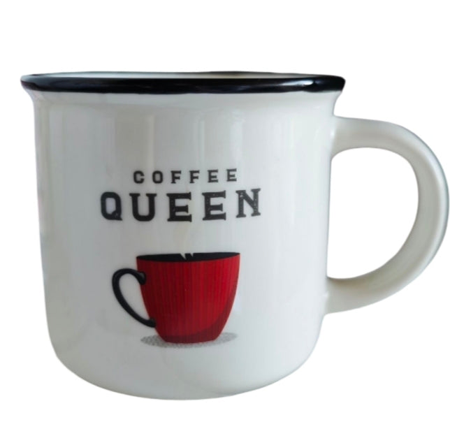 Kaffeebecher,Keramik
mit Beschriftung "Coffee Queen"
und rotem Kaffeetassen - Motiv