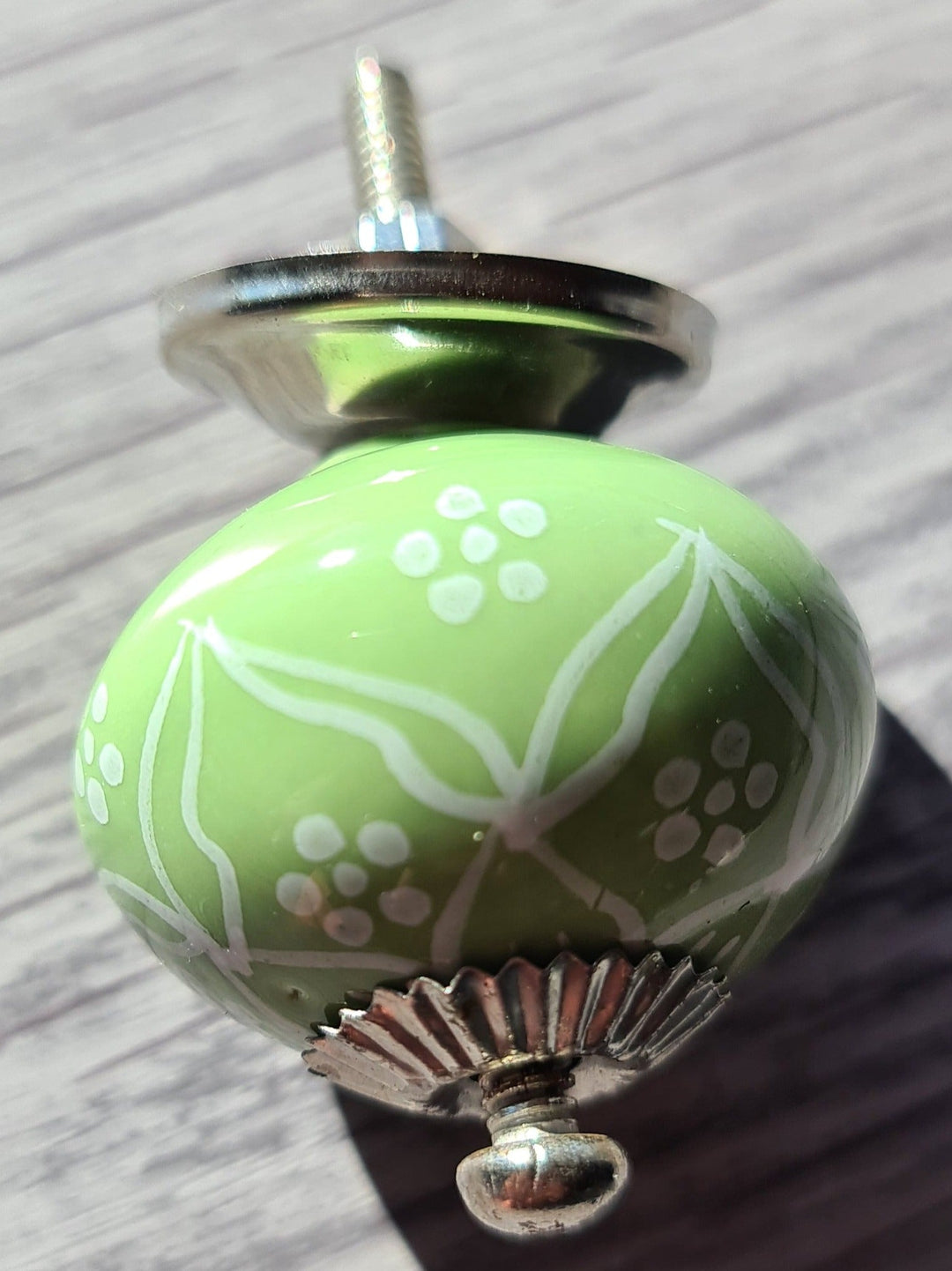 Keramik Schubladenknopf/ Schranktürknopf, lindgrün - British Moments / Fernweh-Kaufhaus