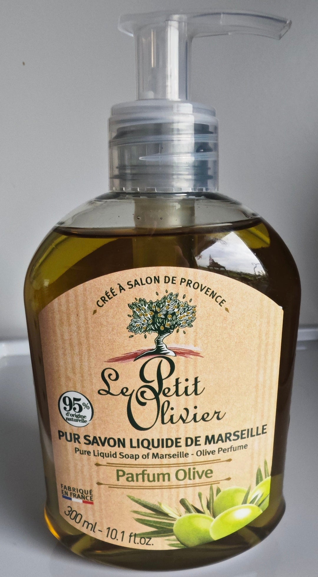 Le petit Olivier , Flüssigseife aus Marseille "Parfum Olive " im 300ml Pumpspender
