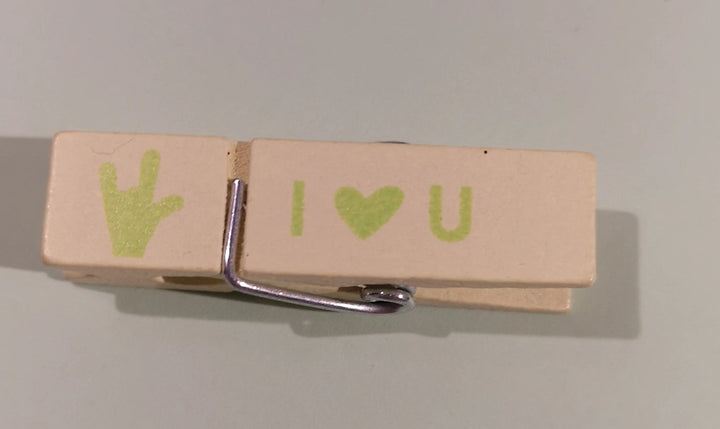 Magnetische Memo - Holzklammern   "I love U" - British Moments