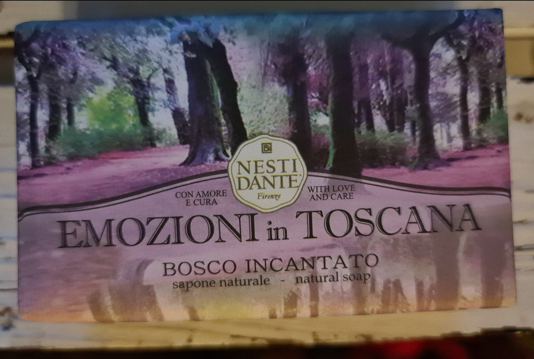 Nesti Dante , 150 gr. Seifenstück aus der Serie "Emozioni in Toscana". BOSCO INCANTATO - British Moments / Fernweh-Kaufhaus