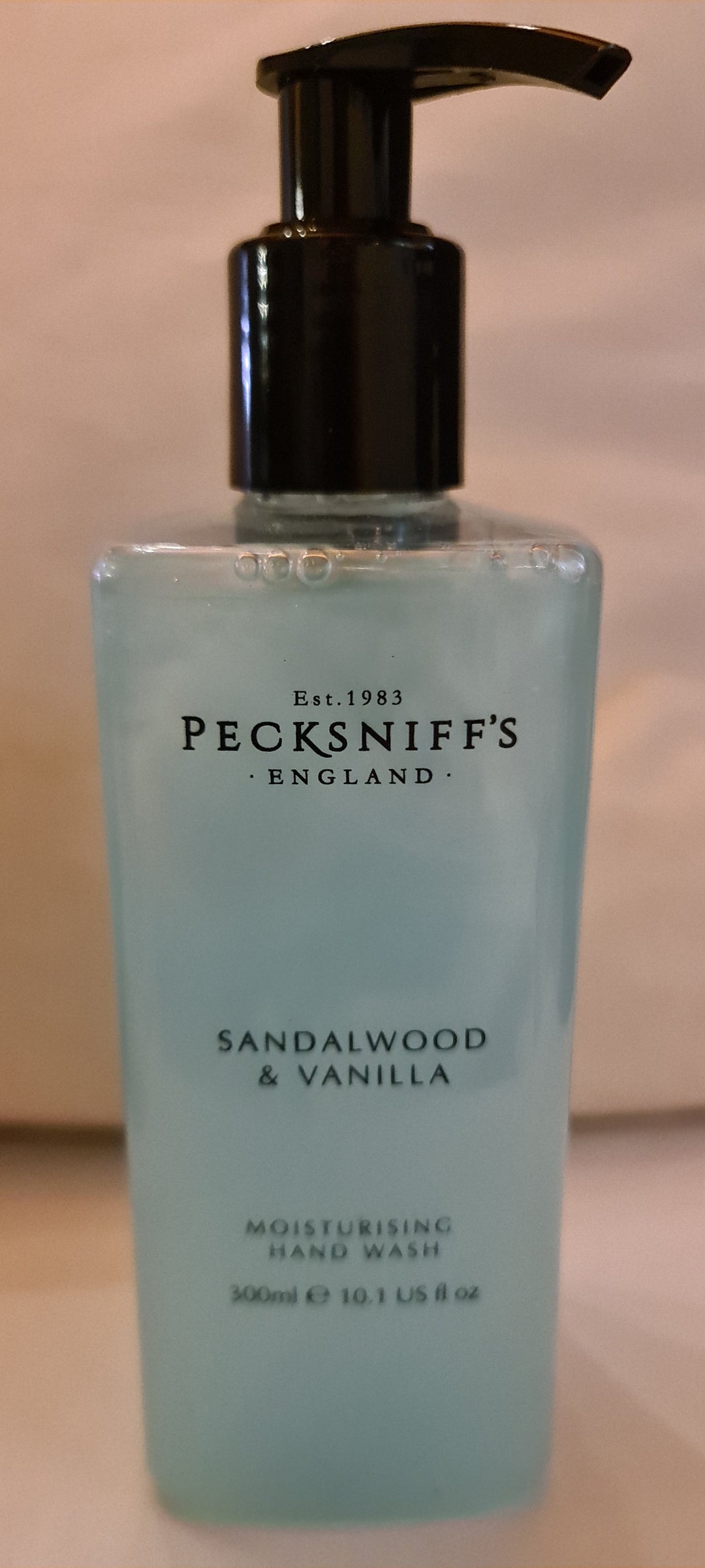 Pecksniffs "Sandalwood & Vanilla " 300ml Moisturizing Hand Wash im Spender - British Moments / Fernweh-Kaufhaus