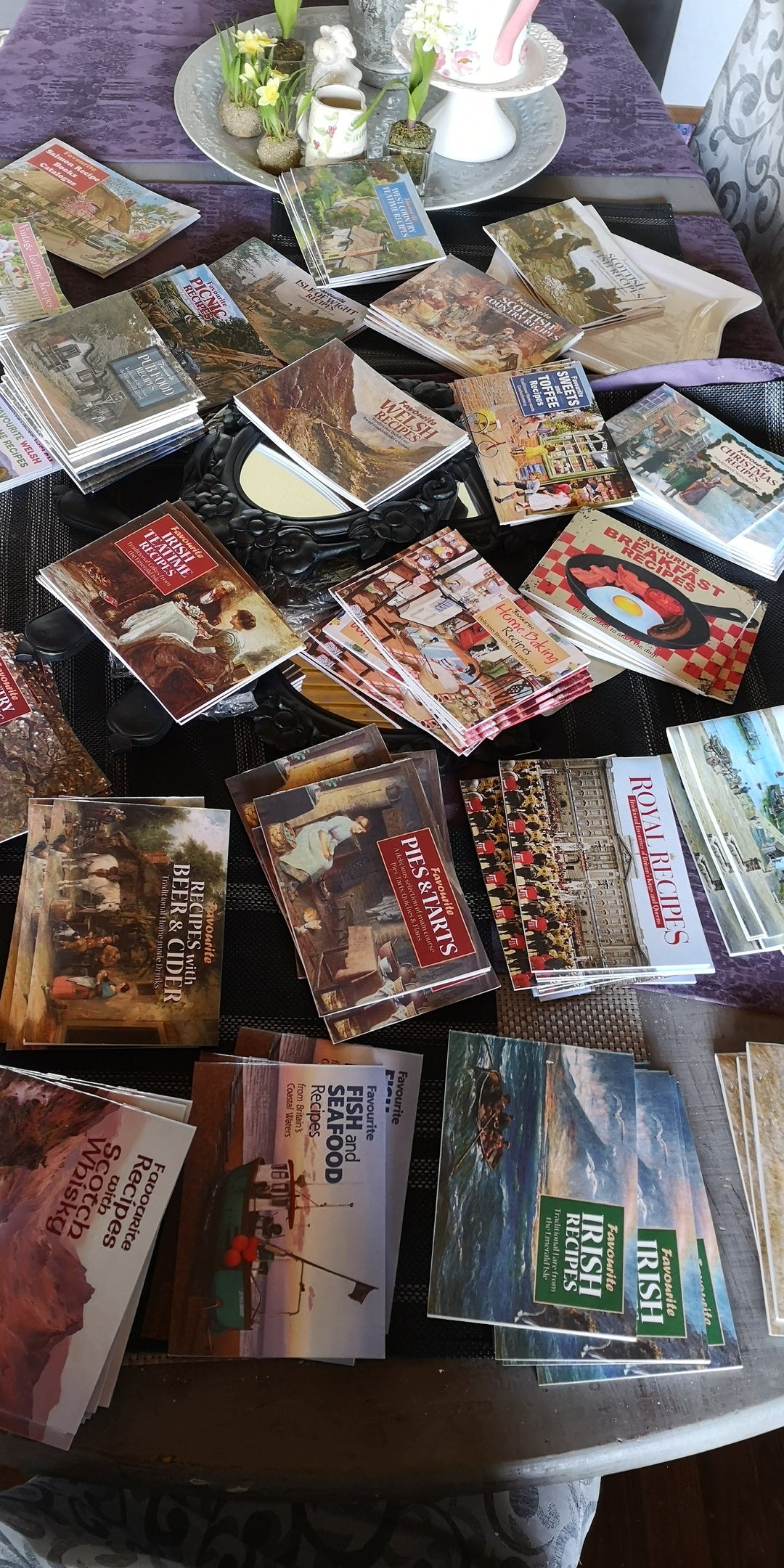 RECIPE BOOKS " Favourite English Recipes "  (englischsprachig, neu) - British Moments