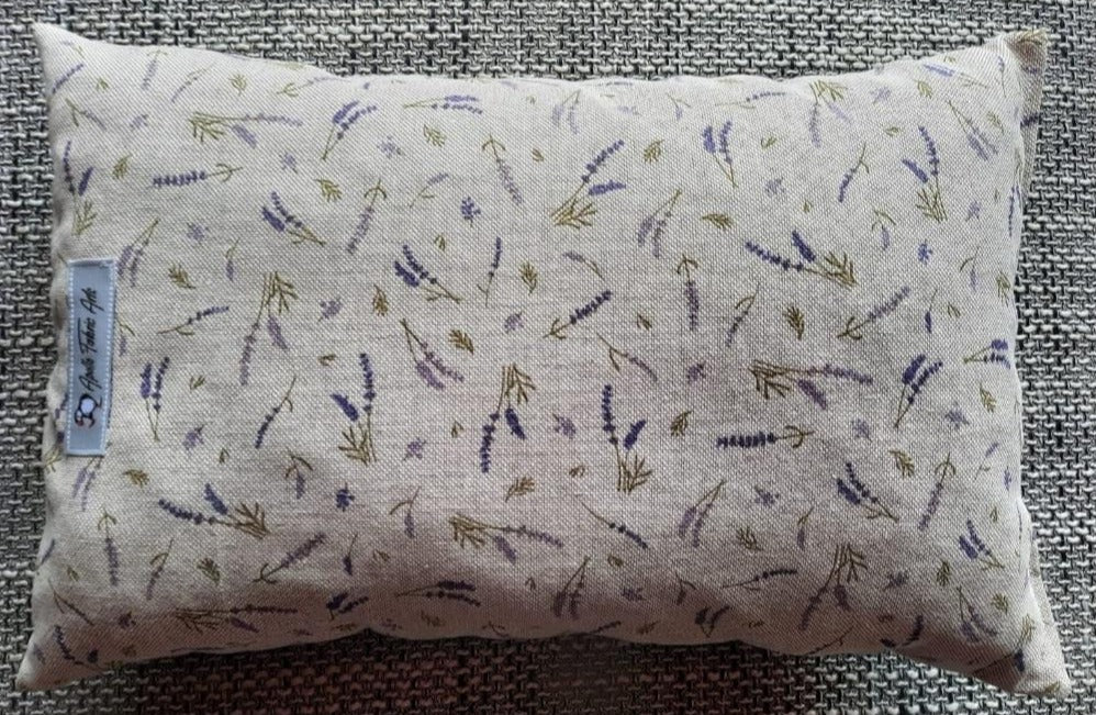 Reisekissen Motiv "Lavendel" Größe 35cm  x 22 cm, Handarbeit - British Moments