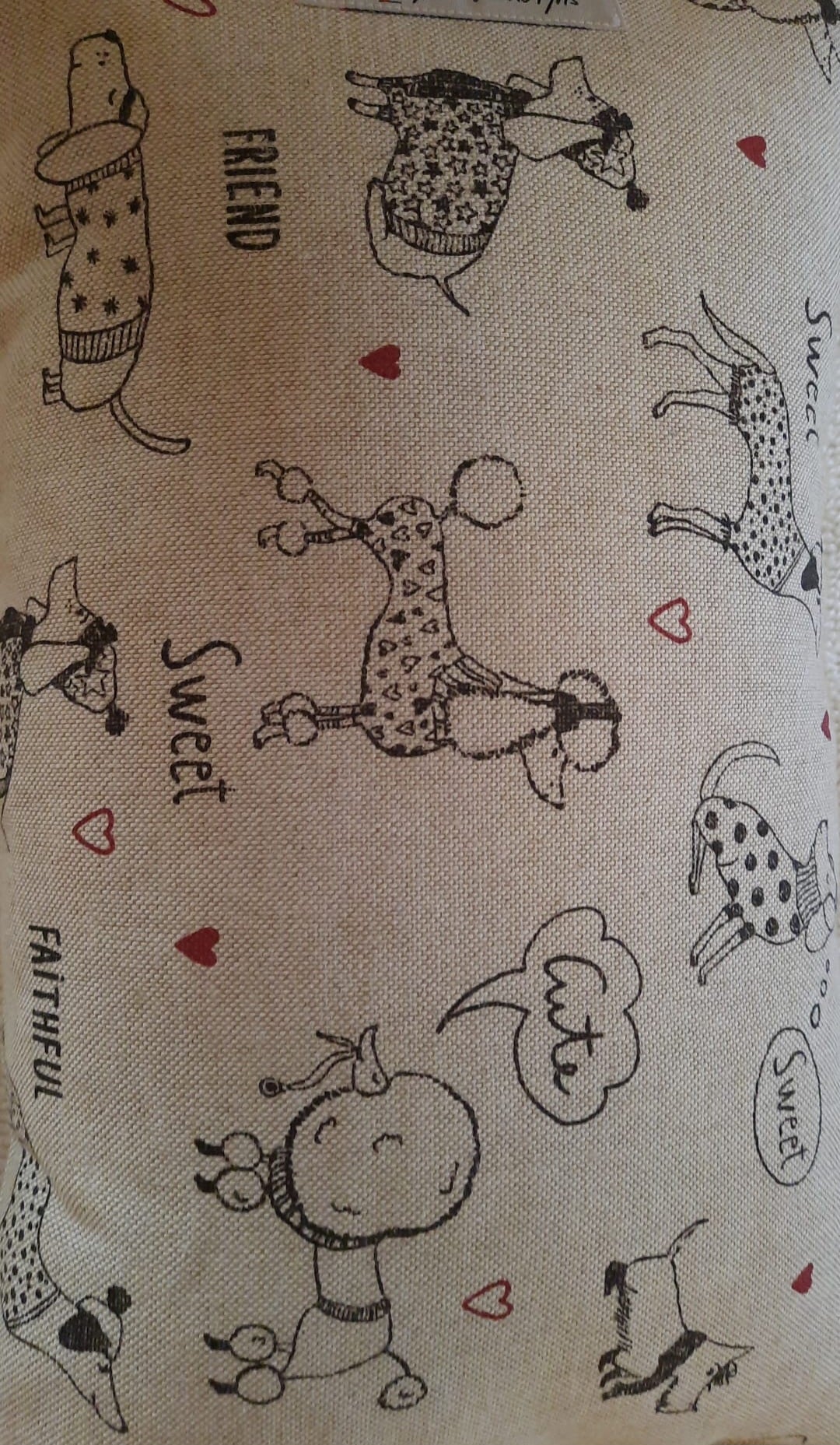 Kissen / Reisekissen Motiv "Dog-Ladies" , Handarbeit mit süßen Hundemotiven