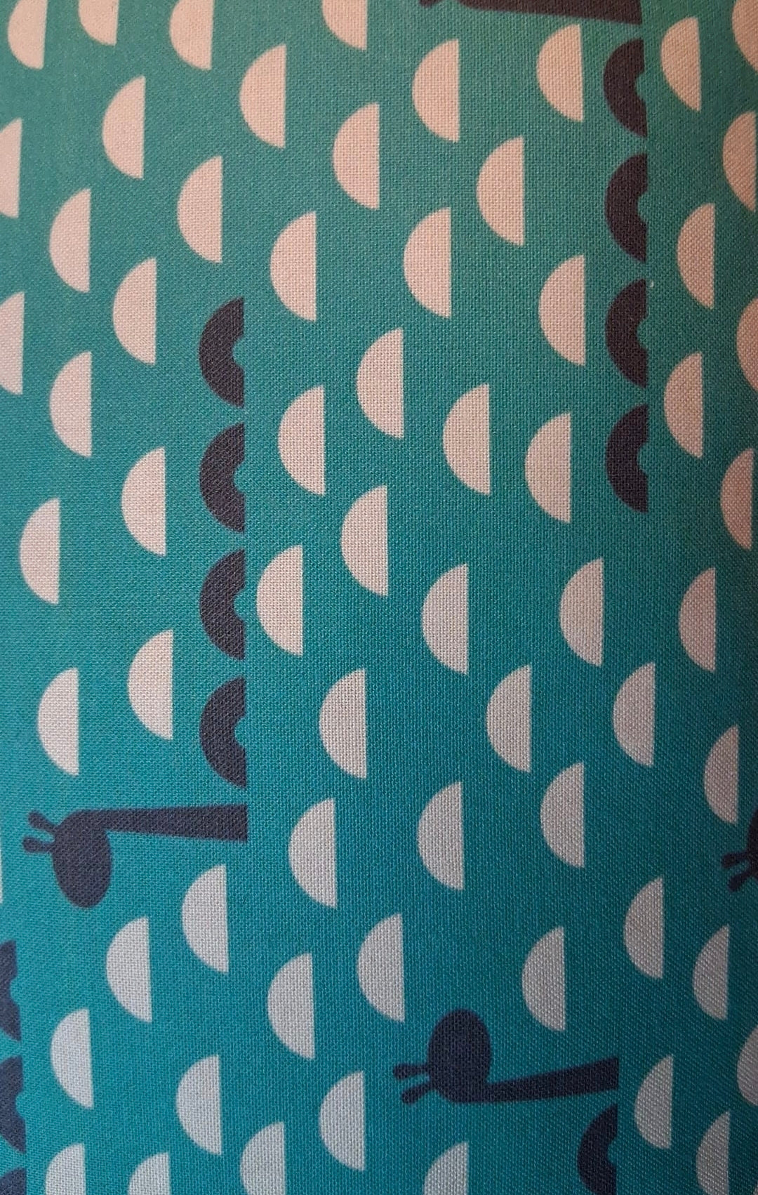 Muster Zoom, Reise-Kissen Motiv  "Nessie ", Handarbeit