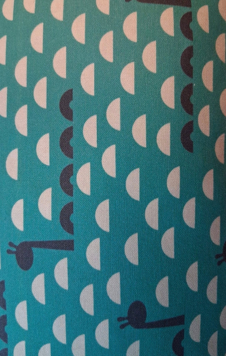 Muster Zoom, Reise-Kissen Motiv  "Nessie ", Handarbeit