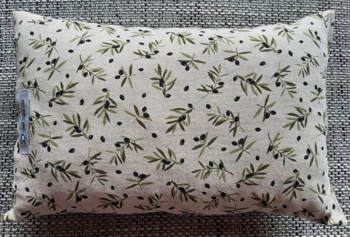 Reisekissen Motiv "Oliven" Größe 35cm  x 22 cm, Handarbeit - British Moments