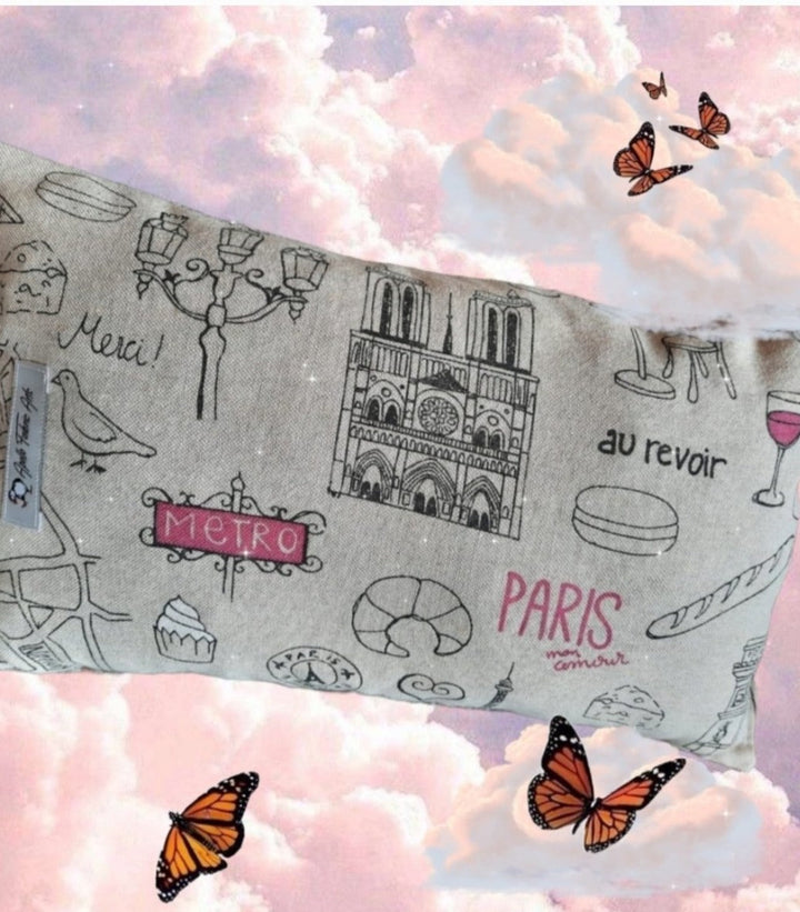 Reisekissen Motiv "Paris" Größe 35cm  x 22 cm, Handarbeit - British Moments