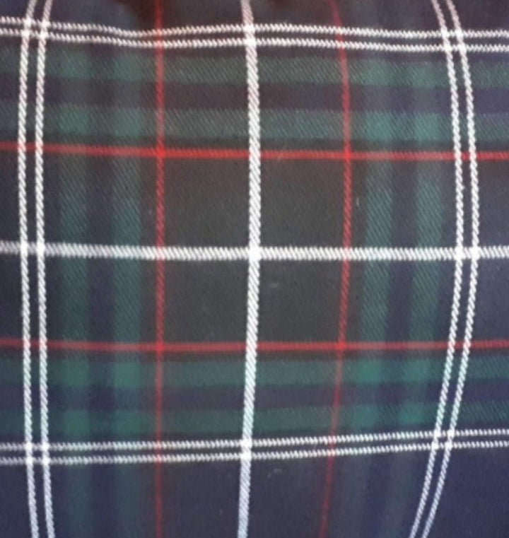 Reisekissen Motiv "Tartan, dunkelgrün/dunkelblau  " Größe 35cm  x 22 cm, Handarbeit - British Moments / Fernweh-Kaufhaus