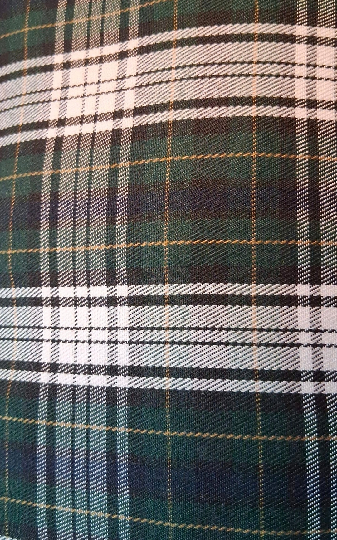 Muster- Zoom Reise-Kissen  "Tartan, hellbraun/ schwarz, weiß, rot ", Handarbeit
