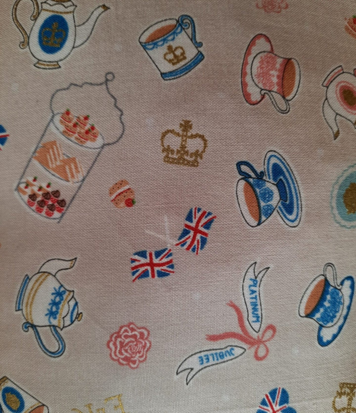 Reisekissen Motiv " The Queen's Jubilee  " Größe 35cm  x 22 cm, Handarbeit+++COMING SOON - AB 04.04.+++ - British Moments / Fernweh-Kaufhaus