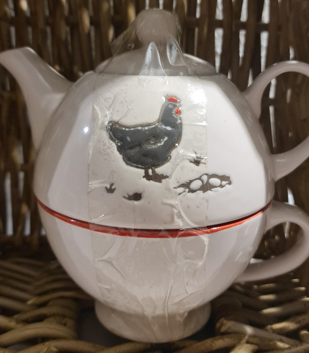 "Tea for one" -Set  "Huhn" Teekännchen mit Tasse - British Moments