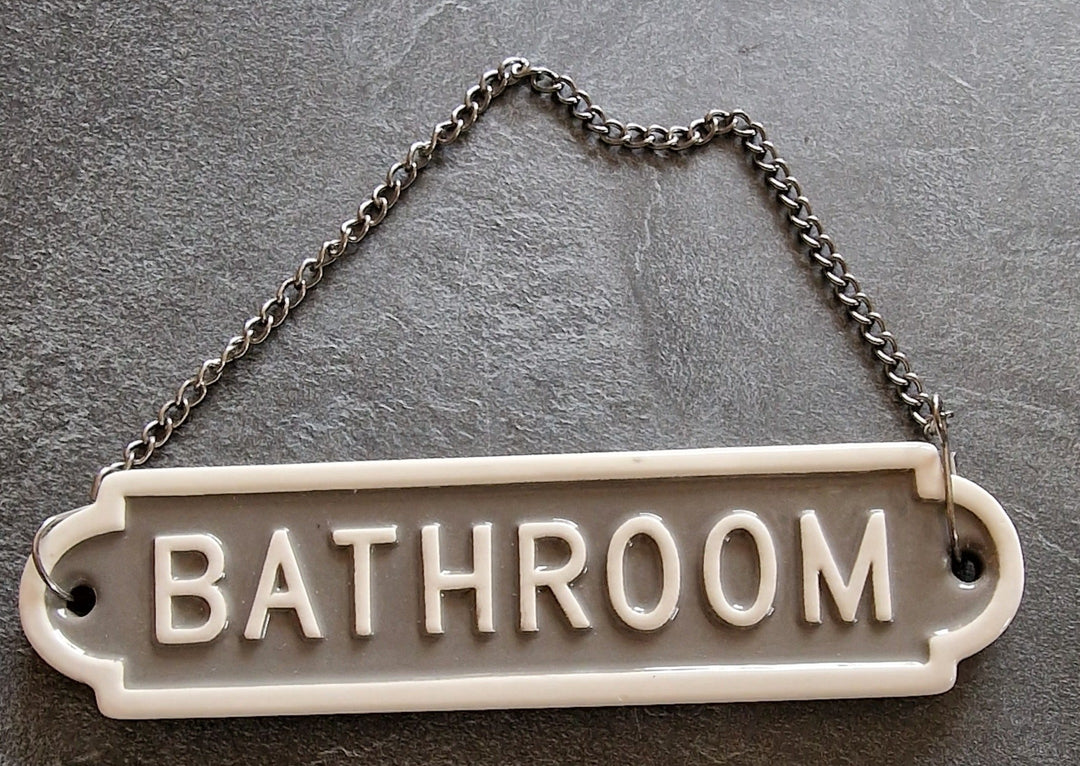Schild , Keramik mit Kette zum Aufhängen "BATHROOM "     ca. 18cm x 4,5cm x 1cm