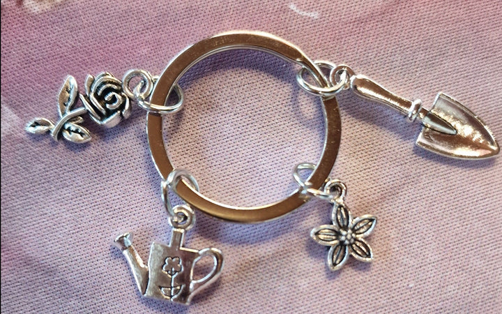 Schlüssel- Anhänger "Garden" mit 4 Charms