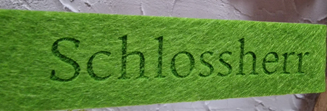 Schlüsselanhänger Filz, grün "Schlossherr " - British Moments / Fernweh-Kaufhaus